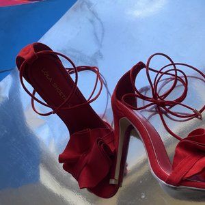 RED LOLA SHOETIQUE HEELS